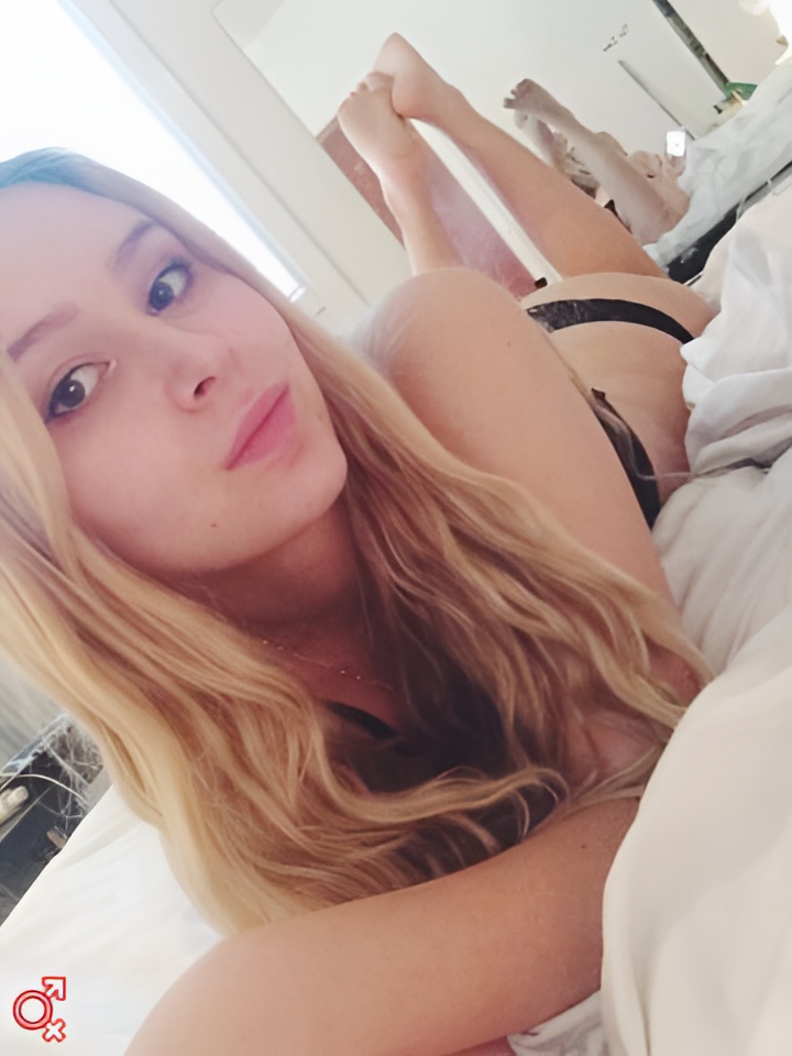 Марина привлекательная девушка из Ленска цена от 5000 руб